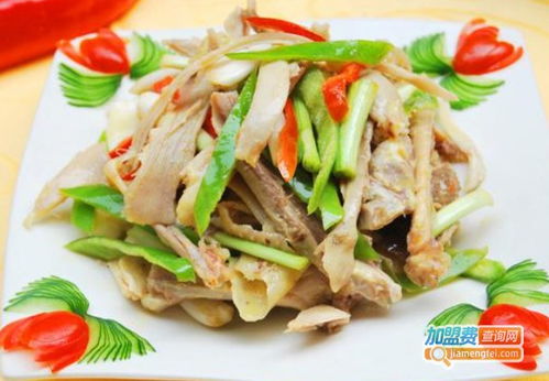 秋玲椒麻雞 品牌形象、加盟優(yōu)勢(shì)與餐飲管理全解析